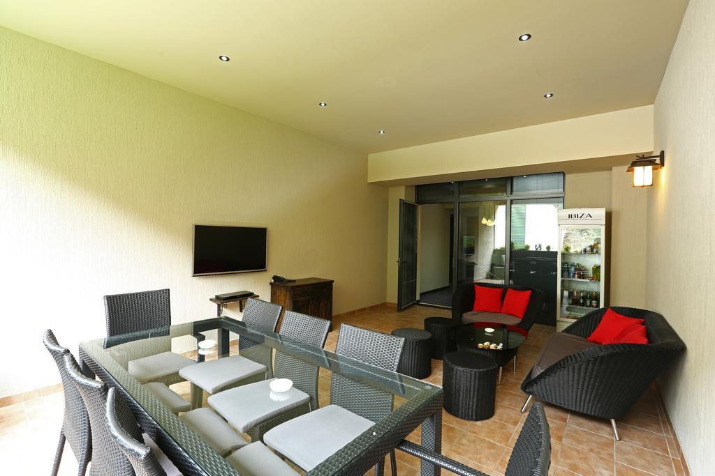Ibiza Hotel&Spa Yerevan Exterior photo