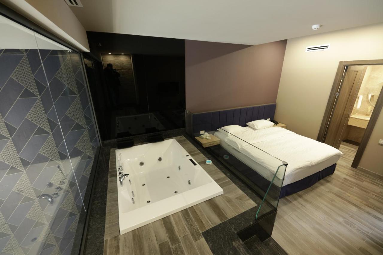 Ibiza Hotel&Spa Yerevan Exterior photo